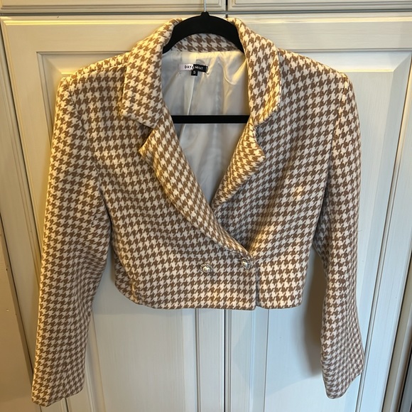 Crop Jacket - Picture 2 of 4